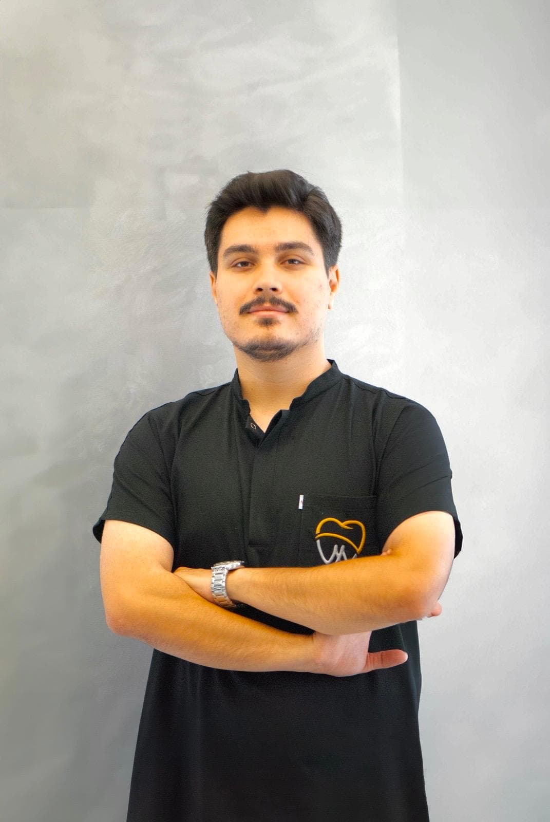 Dt. Önder Özata, Dentist — MB Diş Kliniği